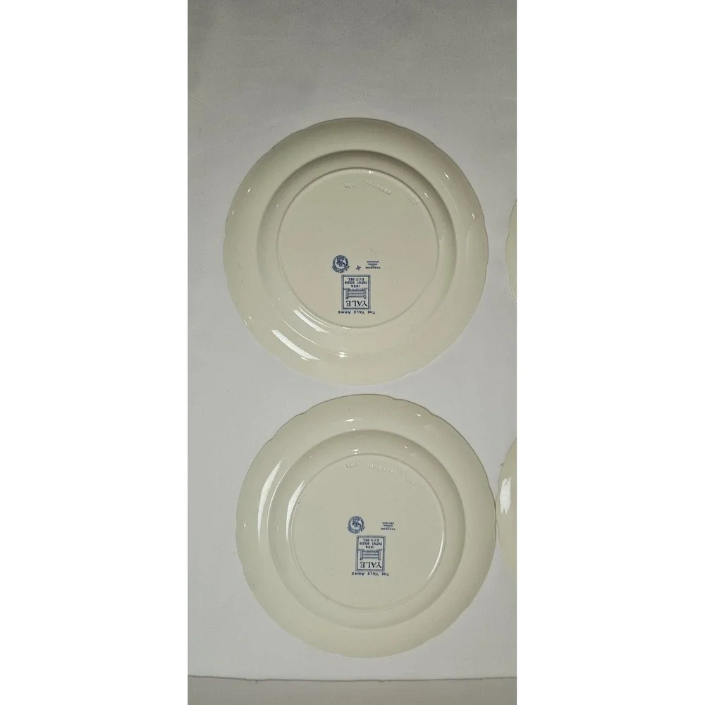 (4) VTG Wedgwood Yale University Russell House 8